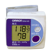 欧姆龙智能电子血压计HEM-645